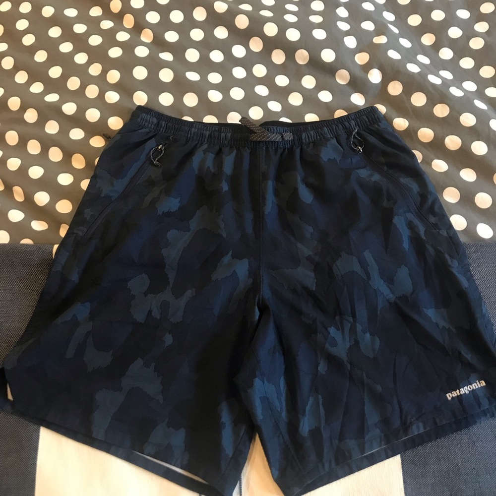 Patagonia men’s running shorts (Size M)
